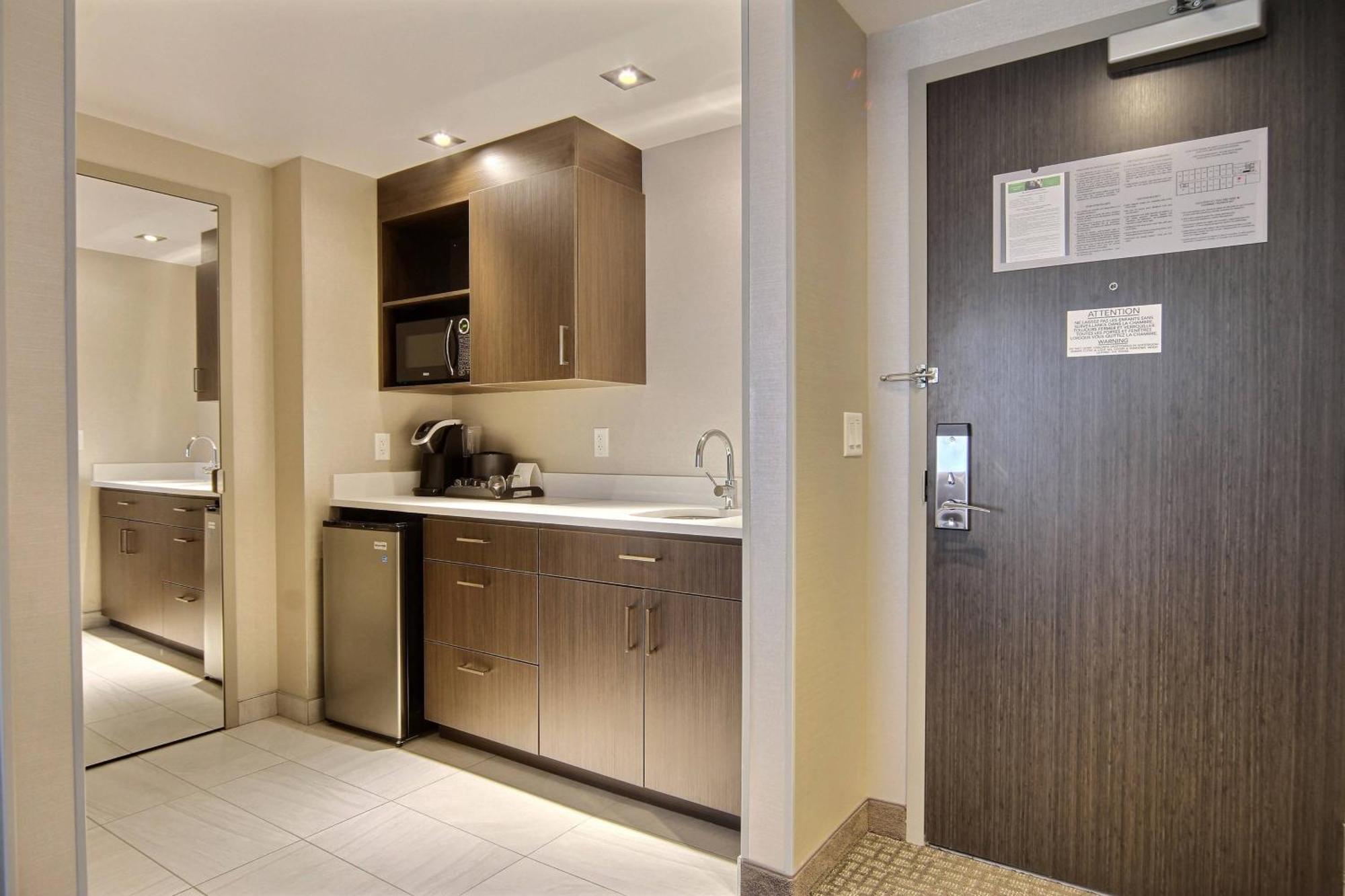 Courtyard By Marriott Québec Exteriör bild
